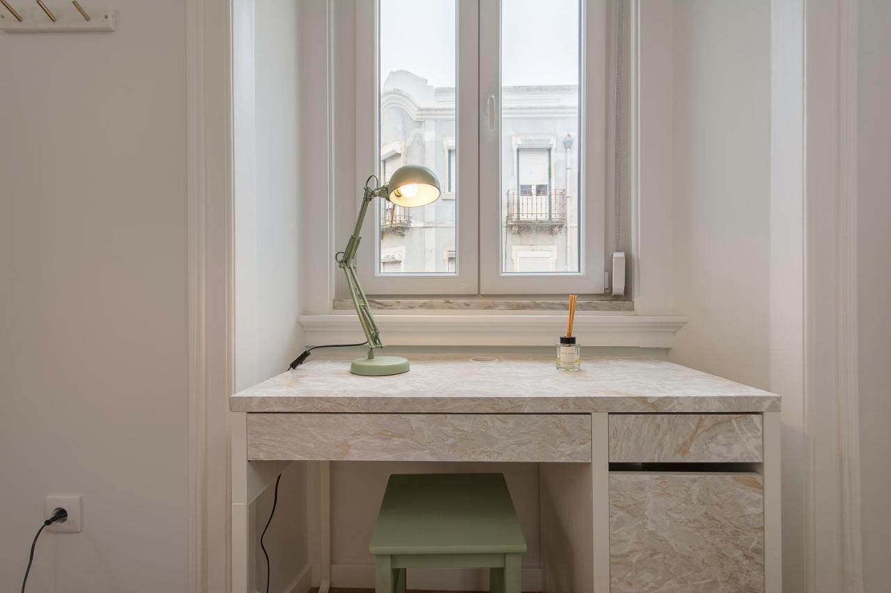 Charming Apartment For A Great Stay In リスボン エクステリア 写真